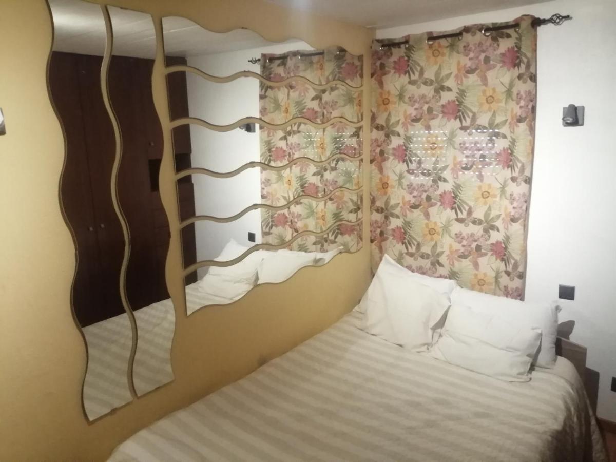 Olivais Metro 1 Apartment Lisbon Luaran gambar