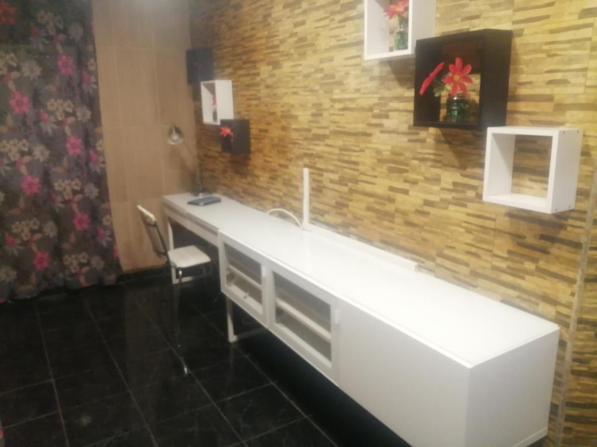 Olivais Metro 1 Apartment Lisbon Luaran gambar